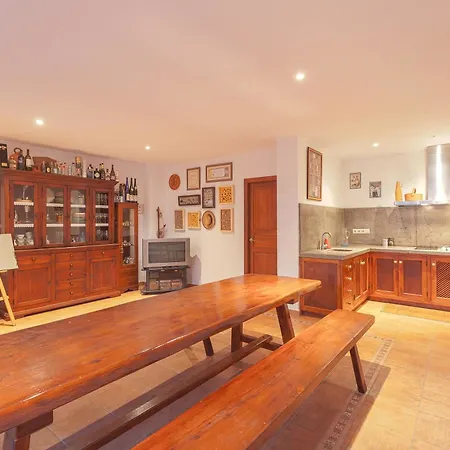 Lägenhet House With 4 Bedrooms In Sant Antoni De Portmany, With Wonderful Mount